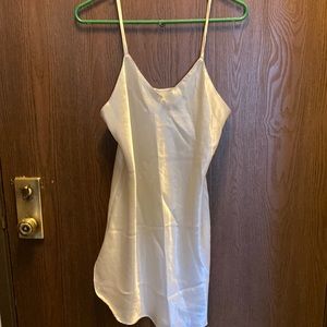 Intimate affair satin night gown L